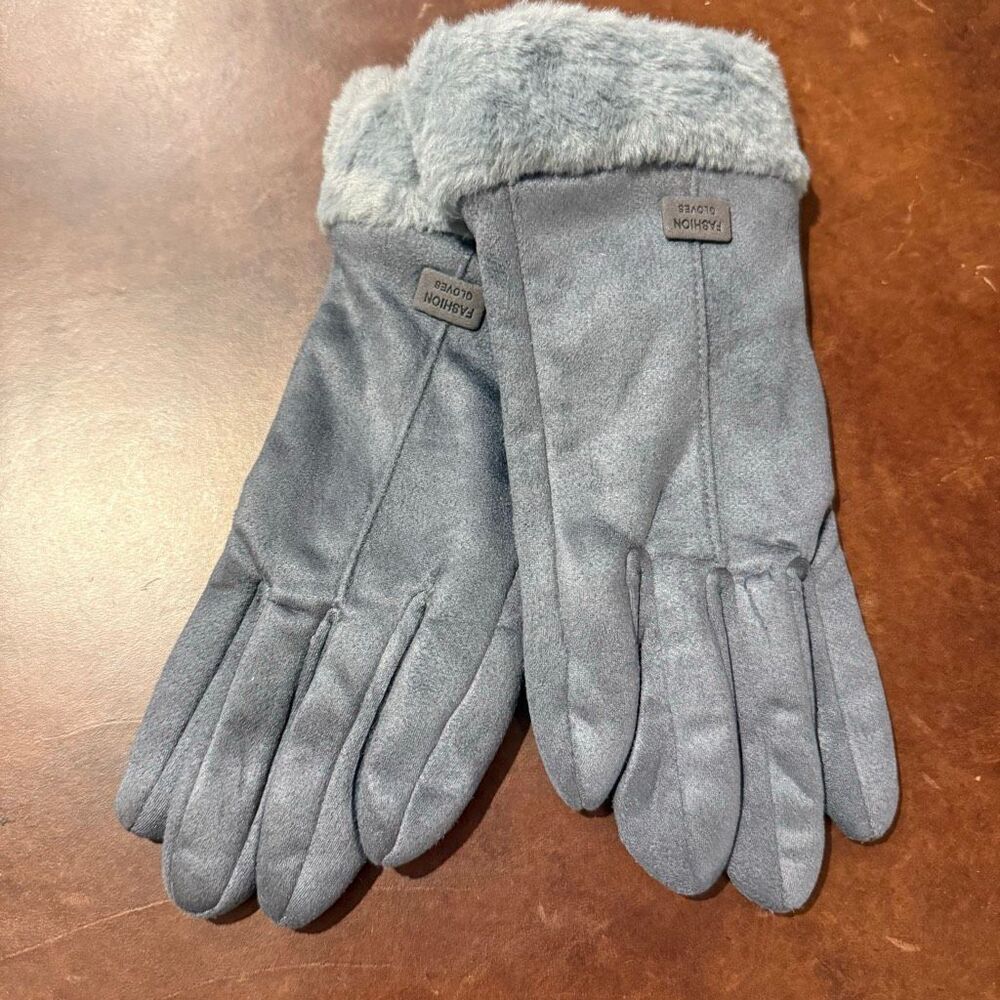 Grey Warm Winter Touchscreen Gloves - Faux Suede